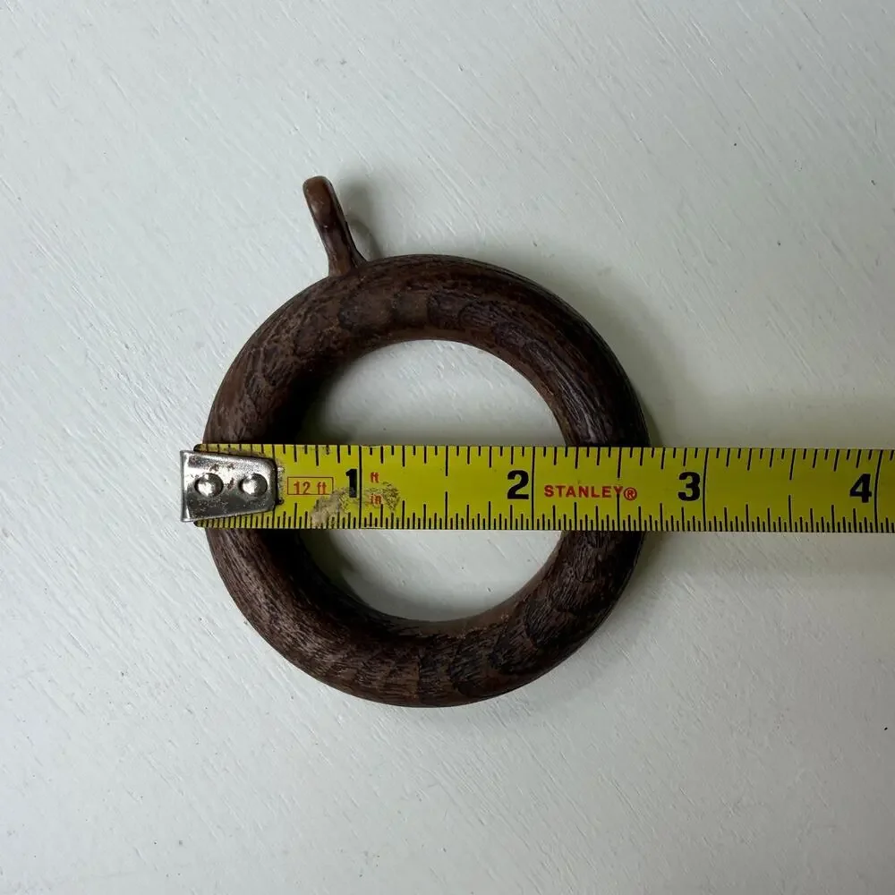 Vintage Style Faux Wood Curtain Set - Rings, Wall Brackets & Finials